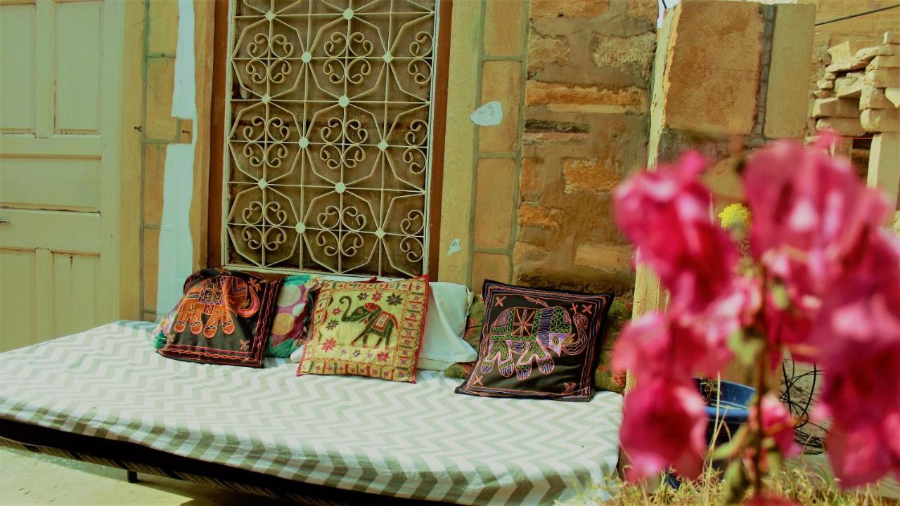 Hostel Marigold Home Stay جيلسامر المظهر الخارجي الصورة