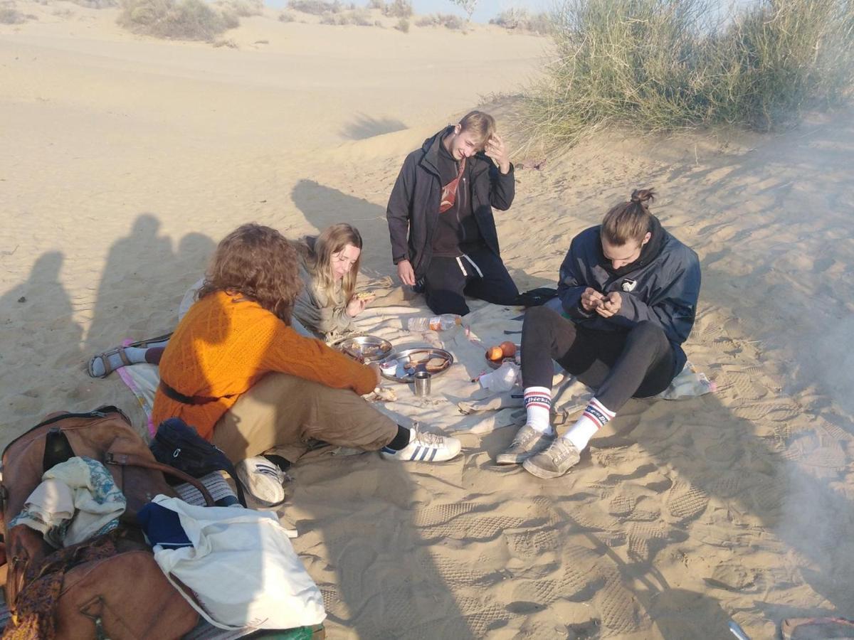 Hostel Marigold Home Stay جيلسامر المظهر الخارجي الصورة