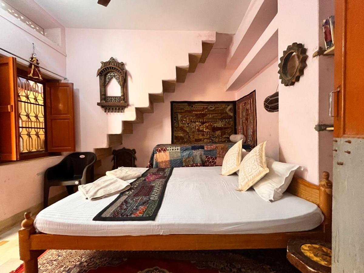 Hostel Marigold Home Stay جيلسامر المظهر الخارجي الصورة